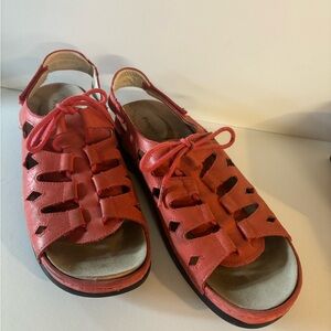 Proper Sandals size 9.5 salmon colored